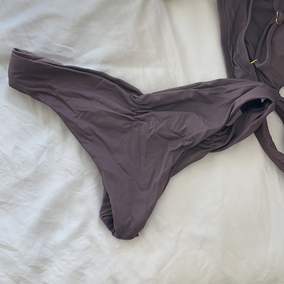 L*SPACE Bikini - Picture 4 of 4